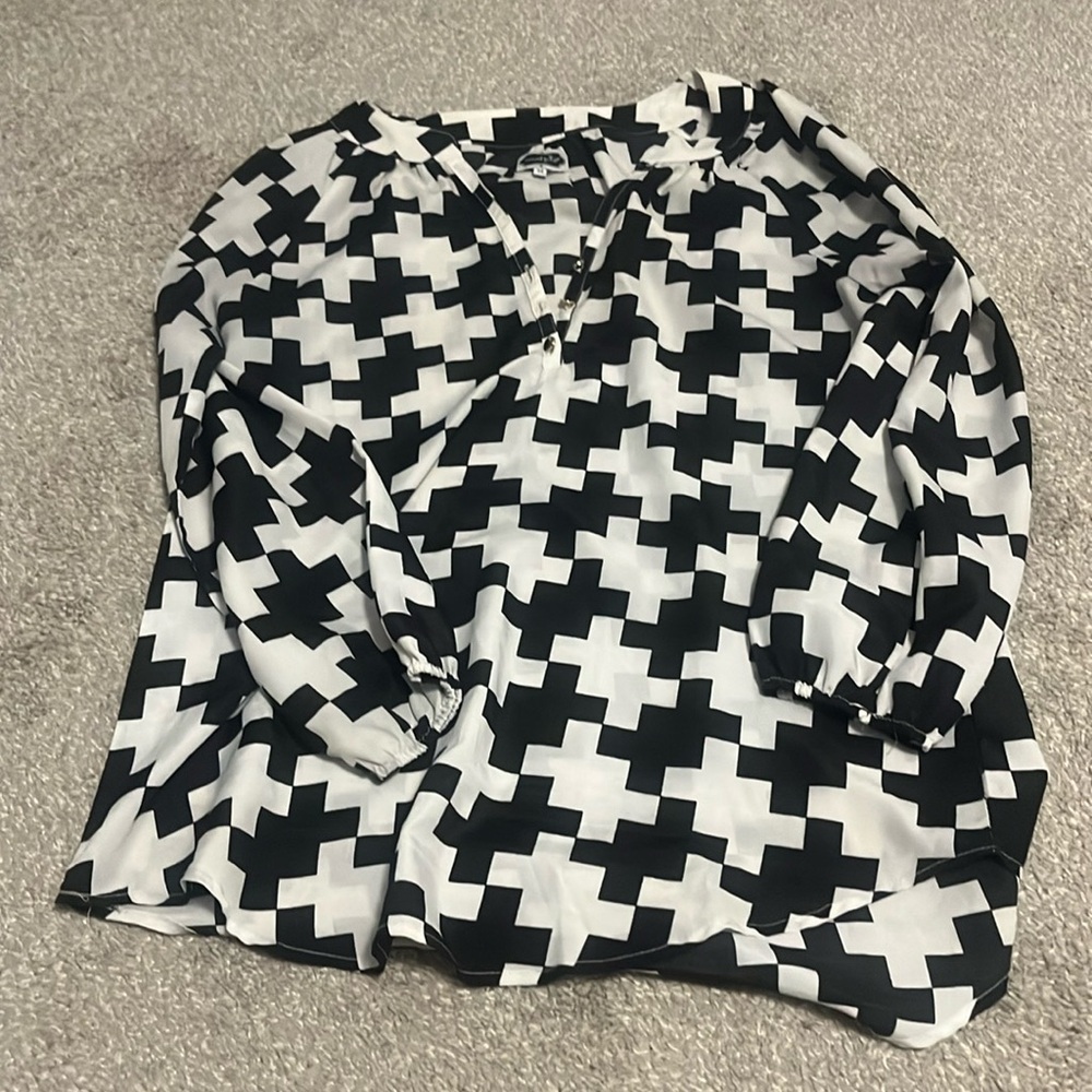 Mudpie tunic size medium